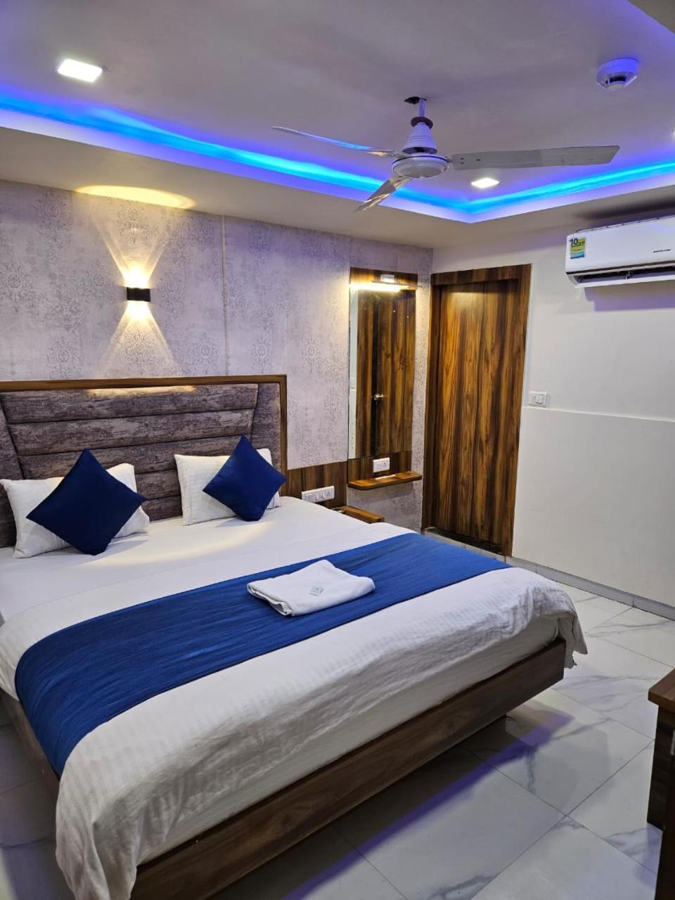 Hotel Ozone,Ahmedabad Luaran gambar