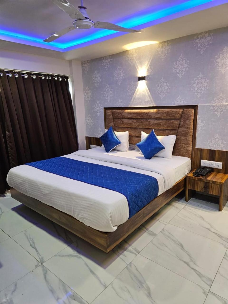 Hotel Ozone,Ahmedabad Luaran gambar