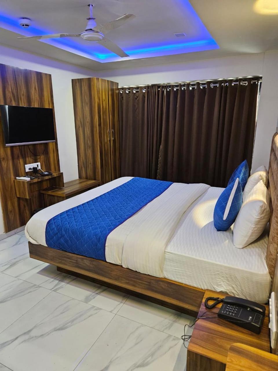 Hotel Ozone,Ahmedabad Luaran gambar