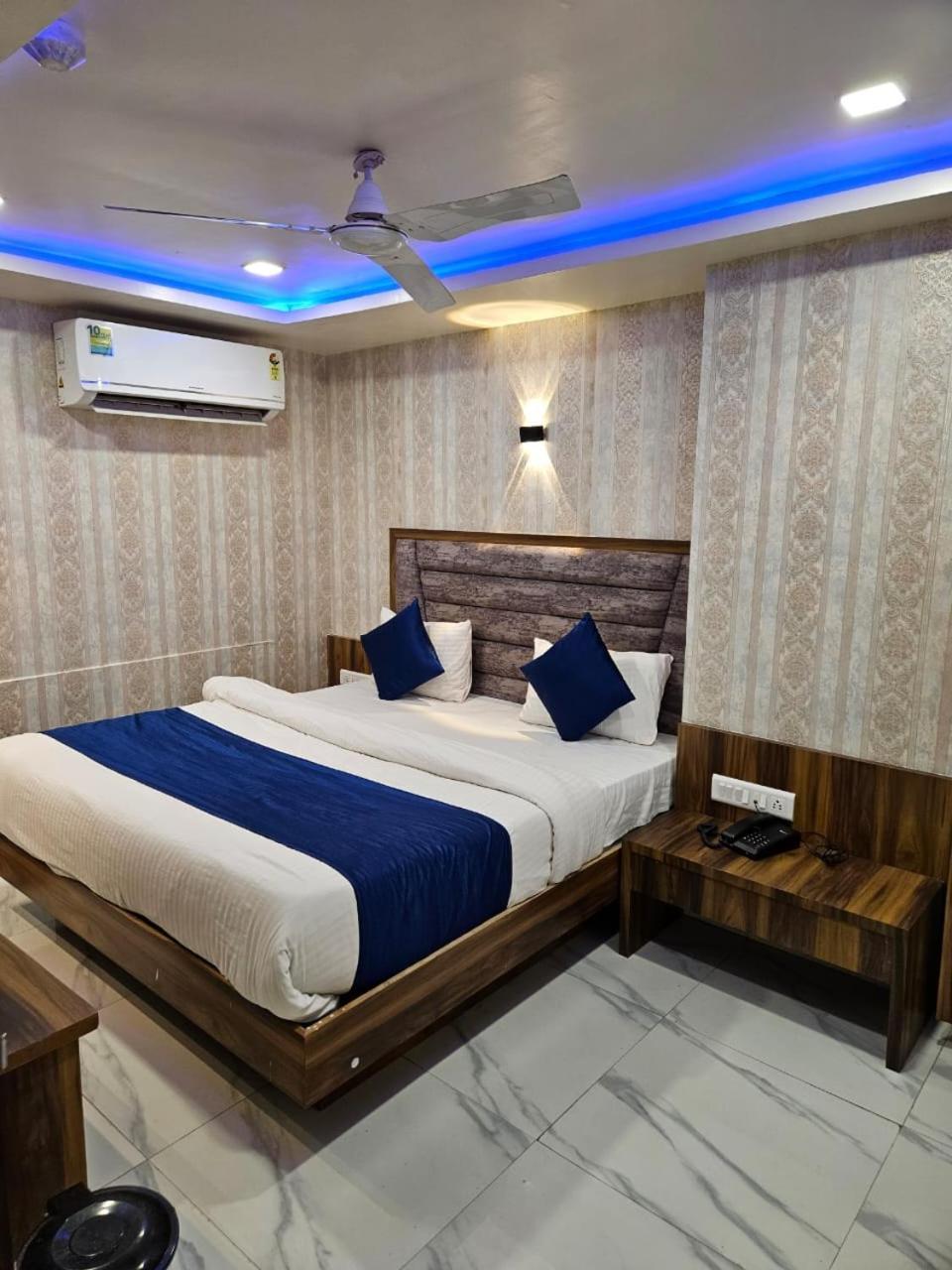 Hotel Ozone,Ahmedabad Luaran gambar